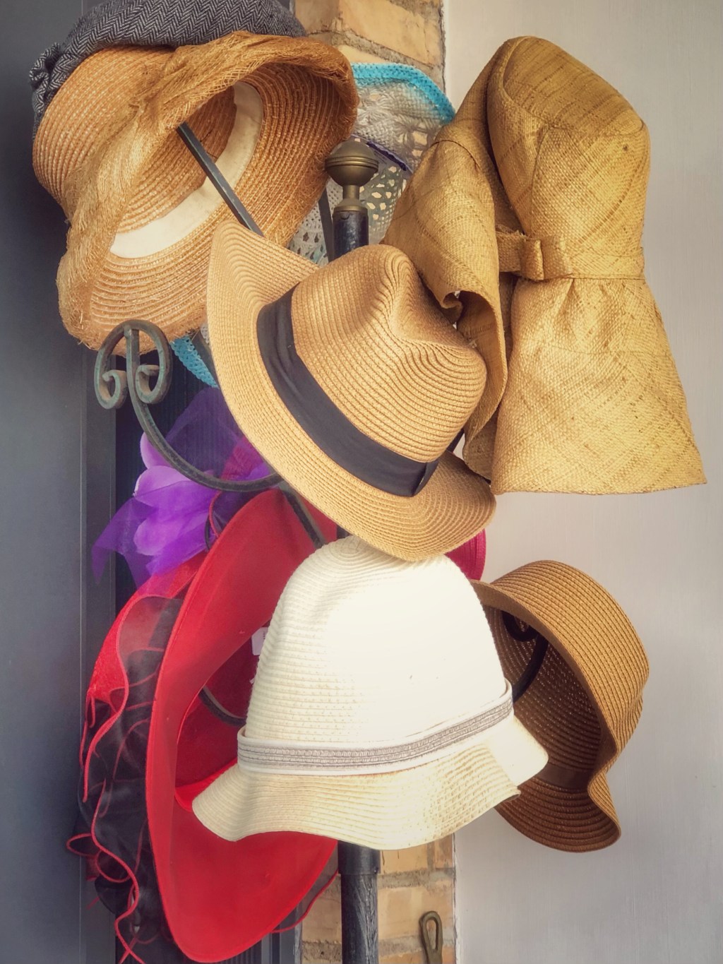 You can leave your hat&nbsp;off