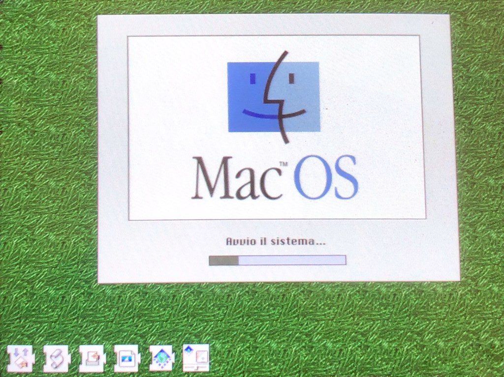 Old Friends (Apple in my&nbsp;life)